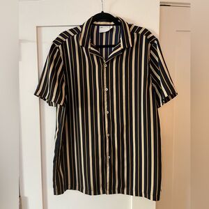 ASOS men’s button down shirt, size L